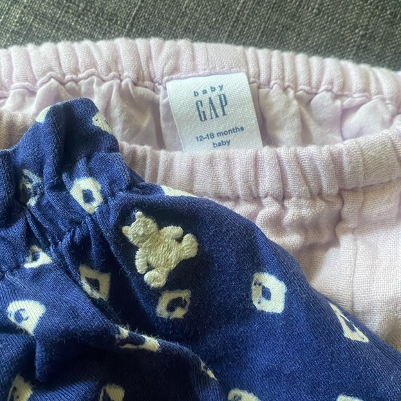 EUC Set of 2 Baby Gap Shorts & Tops Sets 18 - 24 months - Picture 9 of 12